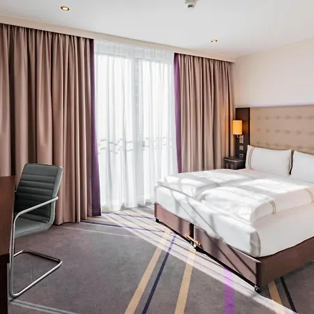 酒店 Premier Frankfurt Messe 美因河畔法兰克福