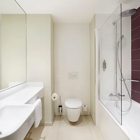 Premier Frankfurt Messe Hotel 3*