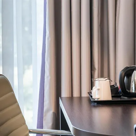 Premier Frankfurt Messe Hotel 3*