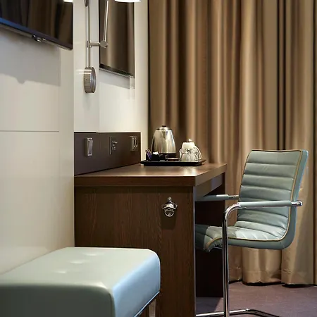 Premier Frankfurt Messe ホテル 3*